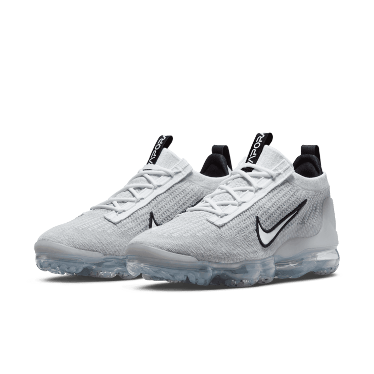 Nike Air VaporMax 2021 FK White Black Metallic Silver Angle 3
