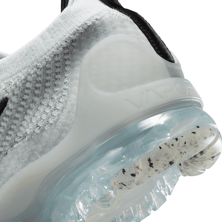 Nike Air VaporMax 2021 FK White Black Metallic Silver Angle 6