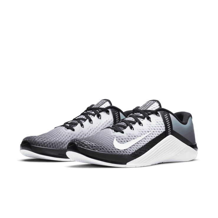 Nike Metcon 6 Black White Grey Angle 2