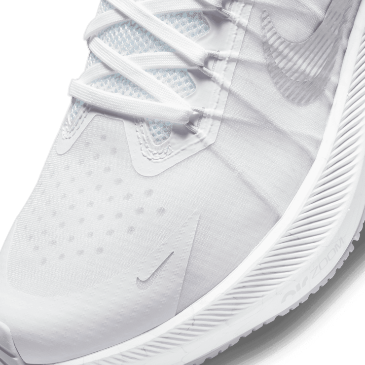 Nike Zoom Winflo 8 White Metallic Silver (W) Angle 4