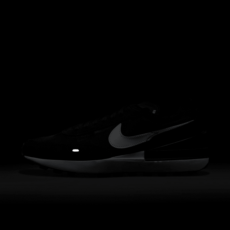Nike Waffle One Black (W) Angle 6