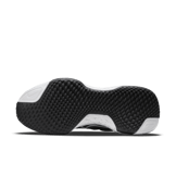 Nike ZoomX Invincible Run Flyknit Oreo Angle 0