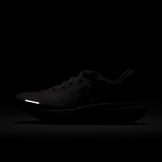 Nike ZoomX Invincible Guava Ice (W) Angle 8