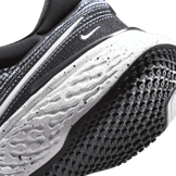 Nike ZoomX Invincible Run Flyknit White Black (W) Angle 5