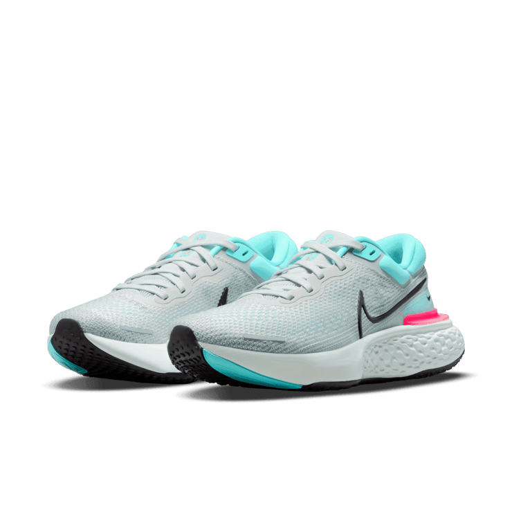 Nike ZoomX Invincible Run Flyknit Dynamic Turquoise Angle 2