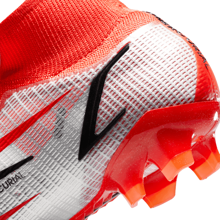 Nike Mercurial Superfly 8 Elite FG CR7 Chile Red Angle 6