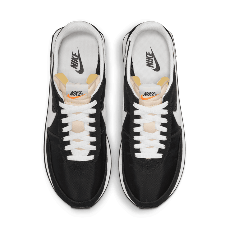 Nike Waffle Trainer 2 Black White Angle 1