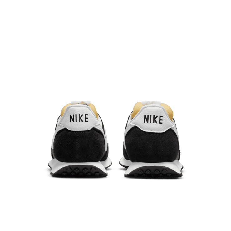 Nike Waffle Trainer 2 Black White Angle 3