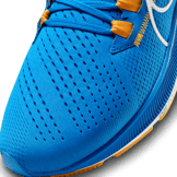 Nike Air Zoom Pegasus 38 Los Angeles Chargers Angle 4