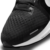Nike Air Zoom Vomero 16 Black White Angle 5