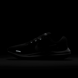 Nike Air Zoom Vomero 16 Black White Angle 8