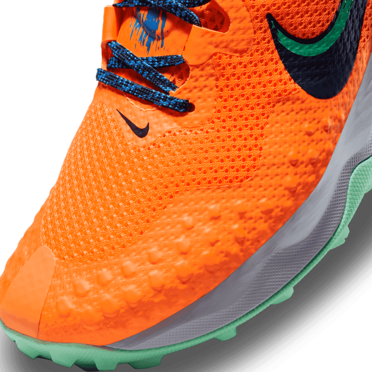 Nike Wildhorse 7 Team Orange Signal Blue Angle 4