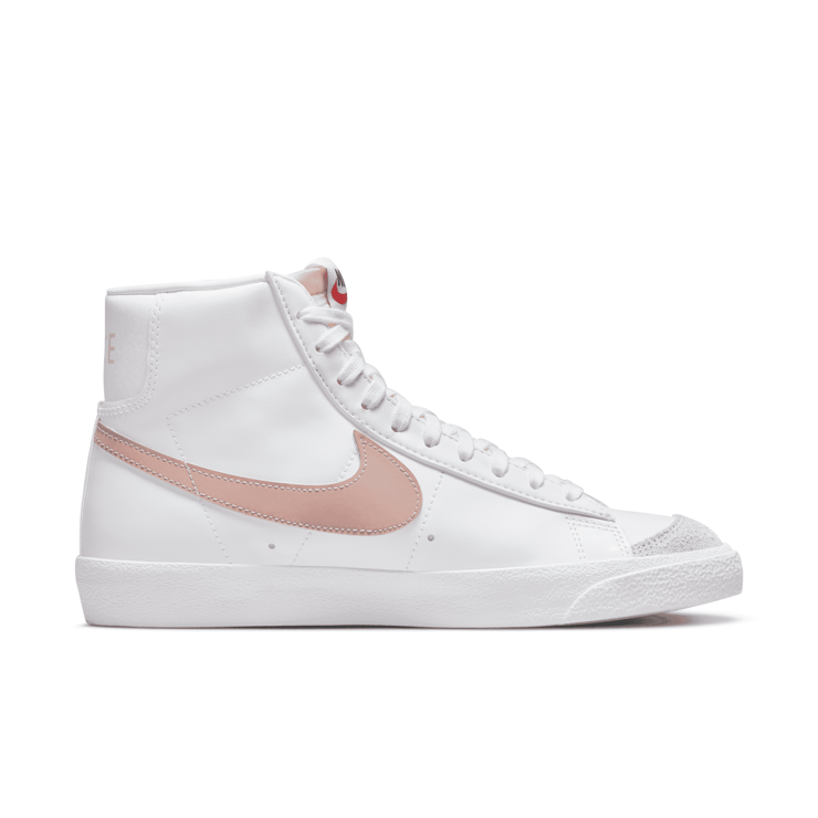 Nike Blazer Mid 77 Vintage Summit White Pink (W) Angle 2