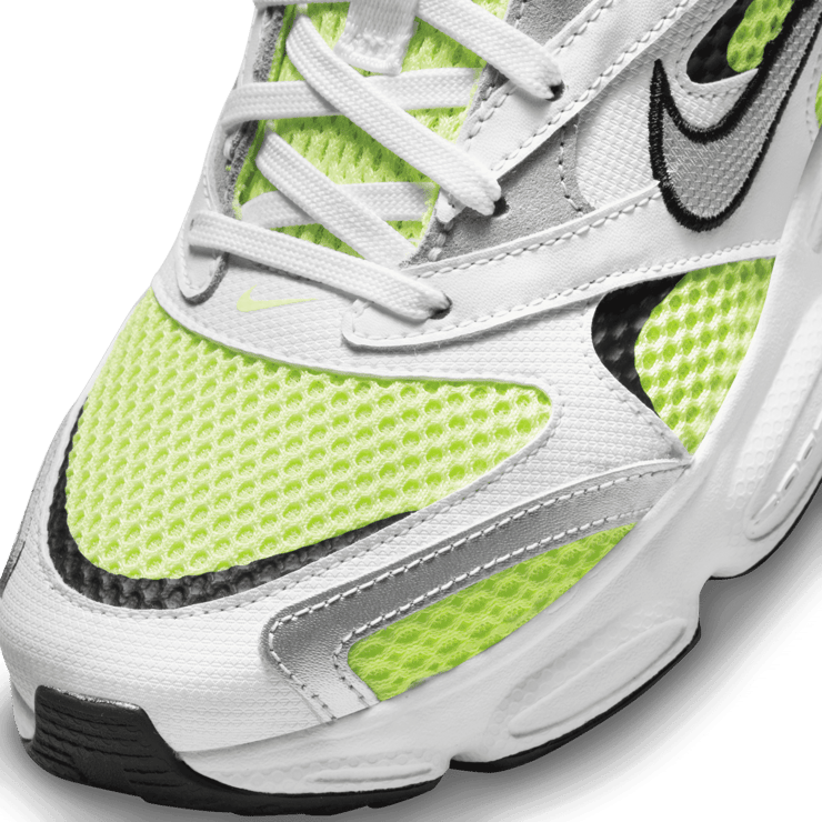 Nike Zoom Air Fire White Lemon Twist (W) Angle 4