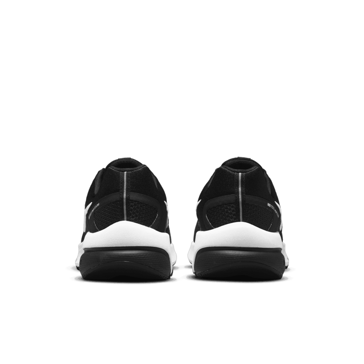 Nike Zoom Prevail Black White Angle 3