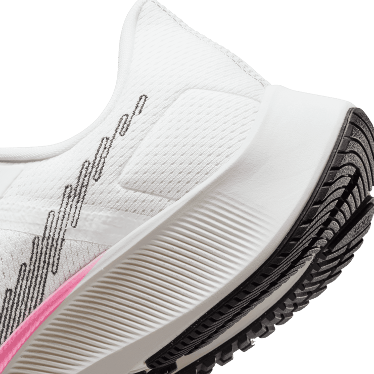 Nike Air Zoom Pegasus 38 Rawdacious Angle 5