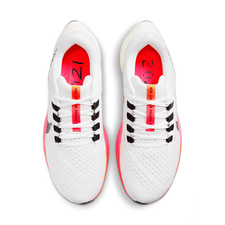 Nike Air Zoom Pegasus 38 Rawdacious (W) Angle 1