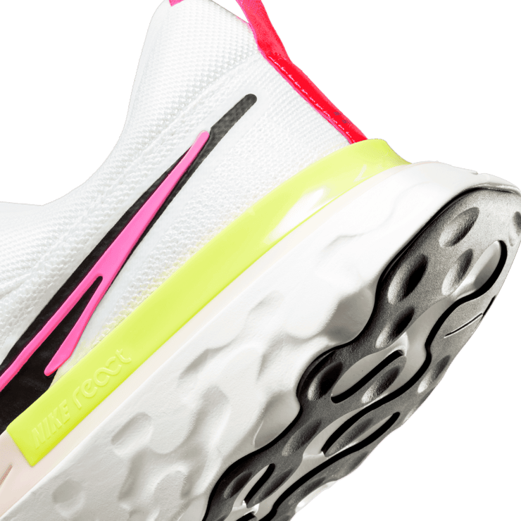 Nike React Infinity Run Flyknit 2 Rawdacious Angle 5