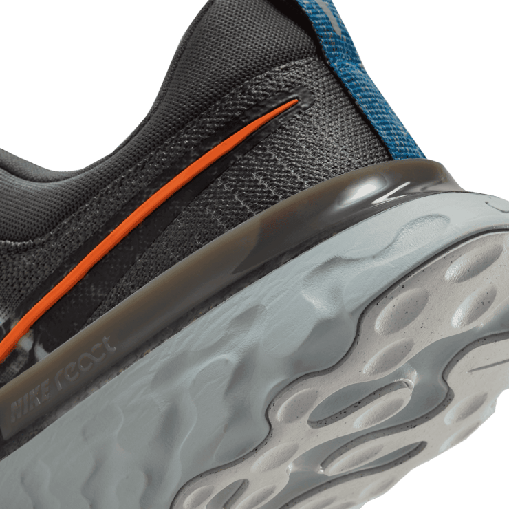 Nike React Infinity Run Flyknit 2 Light Bone Grey Orange Angle 5