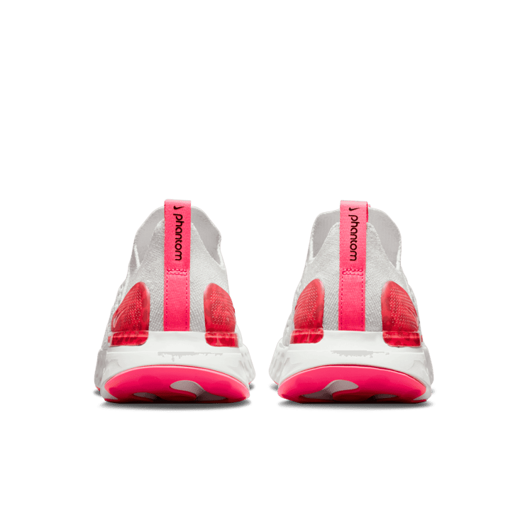 Nike React Phantom Run Flyknit 2 Platinum Tint Hyper Pink (W) Angle 3