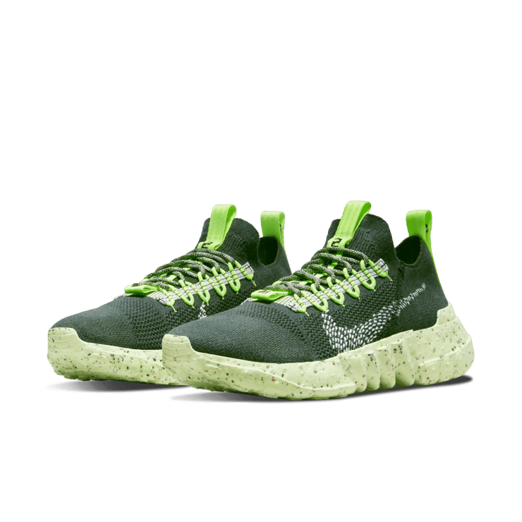 Nike Space Hippie 01 Carbon Green Angle 2