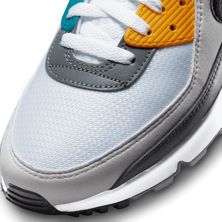 Nike Air Max 90 Essential Peace, Love, Swoosh Angle 4