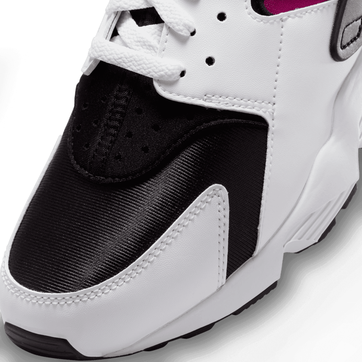 Nike Air Huarache Peace, Love, & Swoosh Angle 4