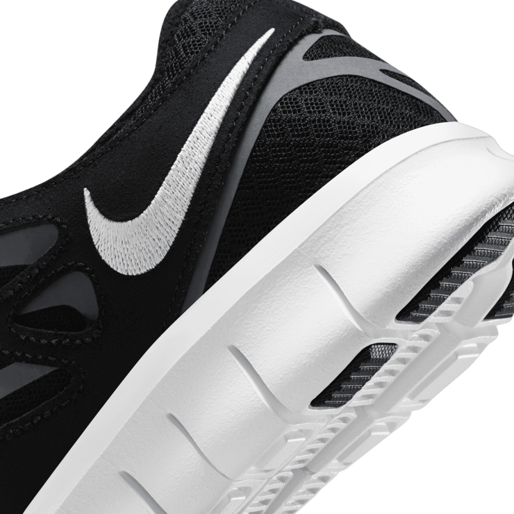 Nike Free Run 2 Black (W) Angle 5
