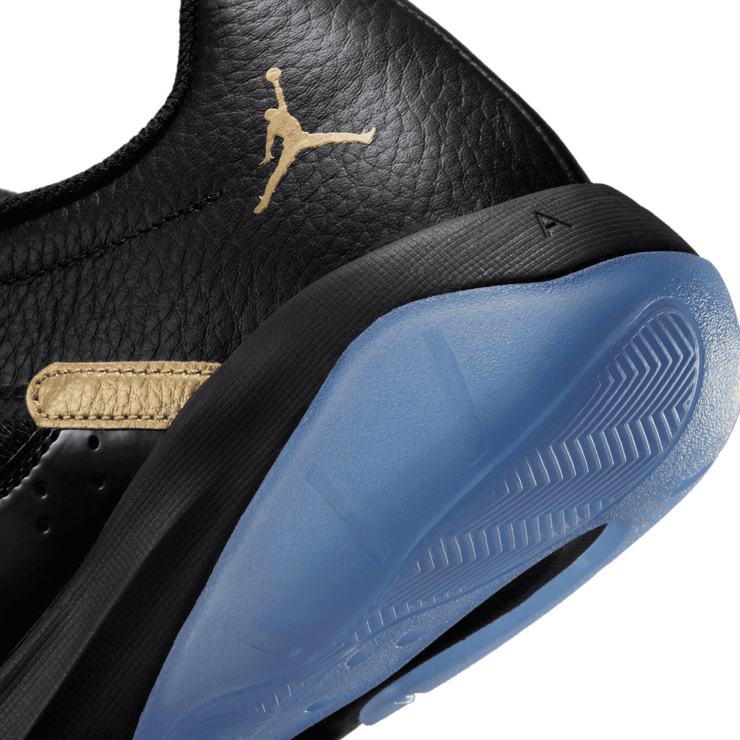 Jordan 11 CMFT Low Black Gold Angle 5