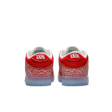 Nike Dunk SB Low Stingwater Magic Mushroom Angle 3