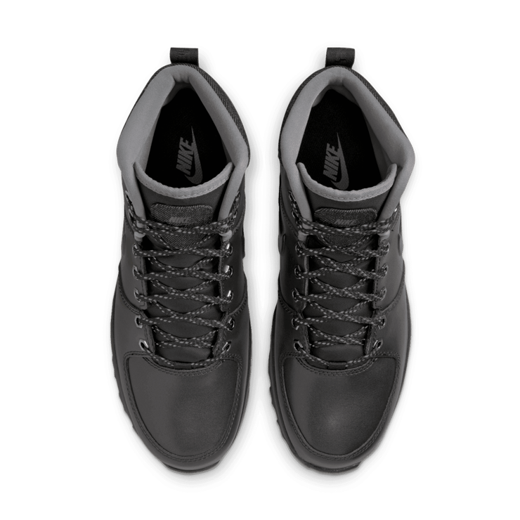 Nike Manoa Leather SE Black Angle 1
