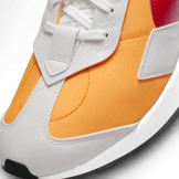 Nike Air Max Pre-Day Kumquat Angle 4