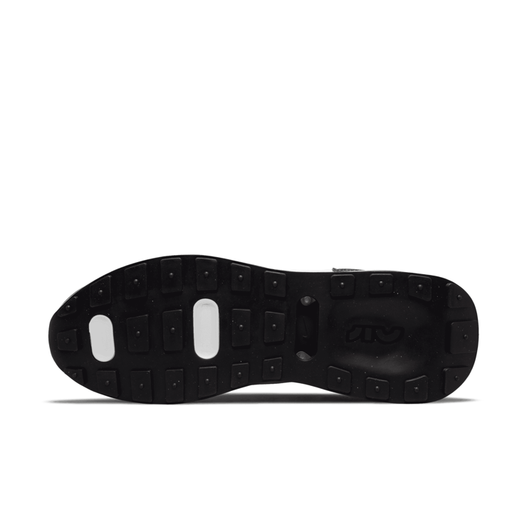 Nike Air Max Pre-Day Black White Angle 1