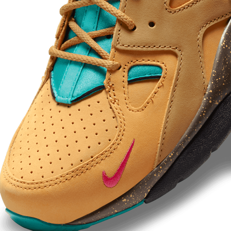 Nike ACG Air Mowabb OG Twine (2021) Angle 4