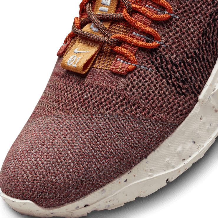 Nike Space Hippie 01 Redstone Angle 4