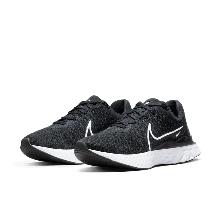 Nike React Infinity Run Flyknit 3 Black White (W) Angle 2