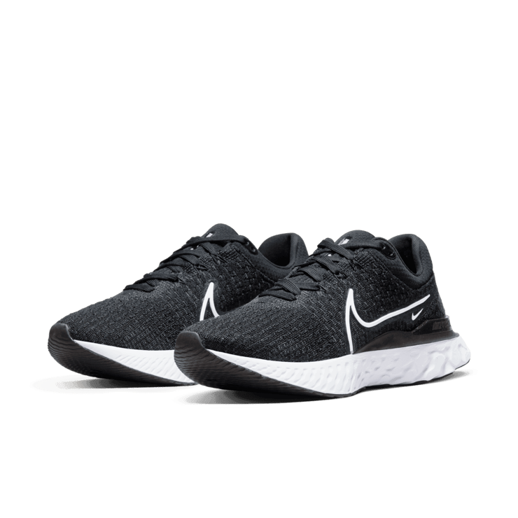 Nike React Infinity Run Flyknit 3 Black White (W) Angle 2