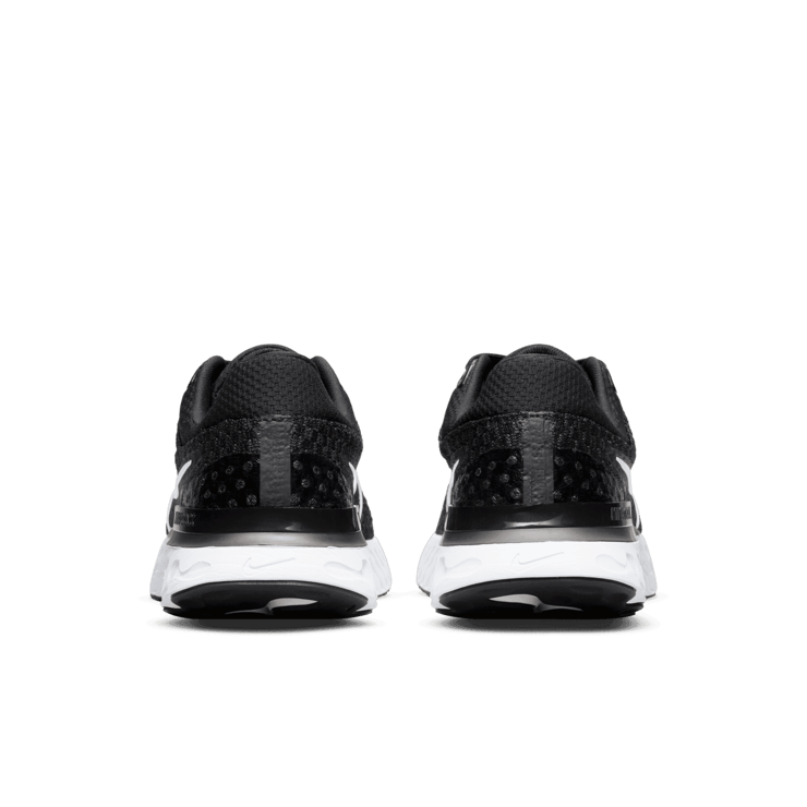 Nike React Infinity Run Flyknit 3 Black White (W) Angle 3