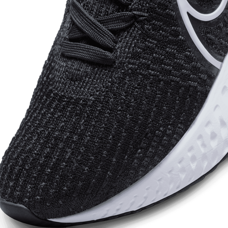 Nike React Infinity Run Flyknit 3 Black White (W) Angle 4