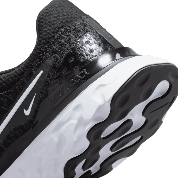 Nike React Infinity Run Flyknit 3 Black White (W) Angle 5