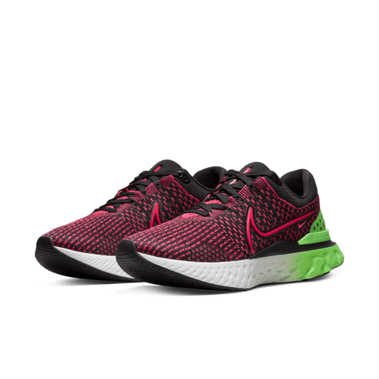 Nike React Infinity Run Flyknit 3 Green Strike Team Red Angle 2