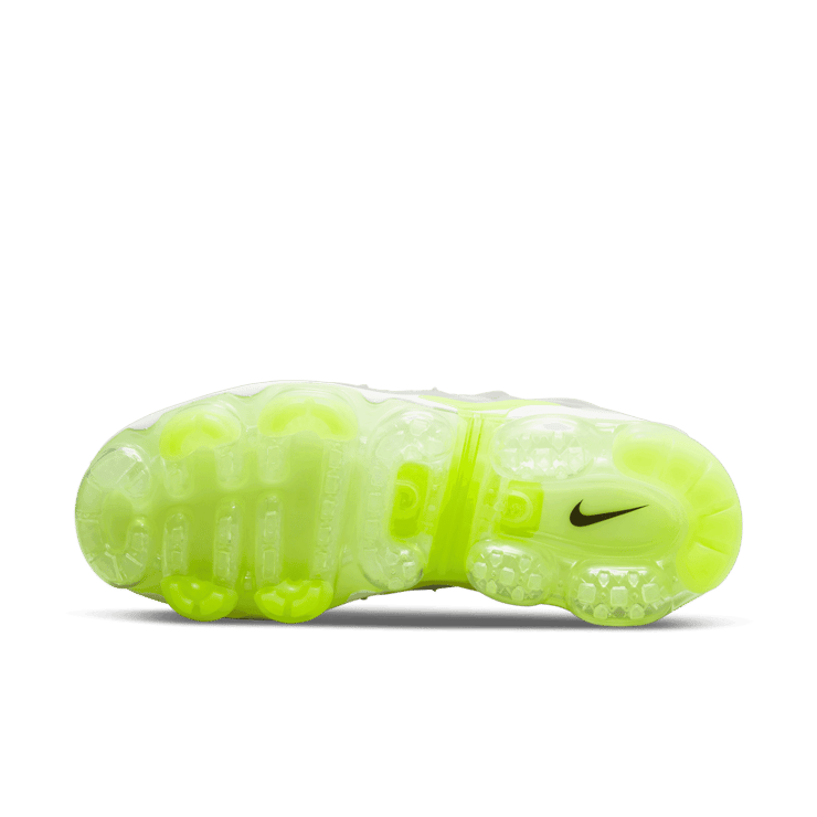 Nike Air VaporMax Plus Photon Dust Volt (W) Angle 0