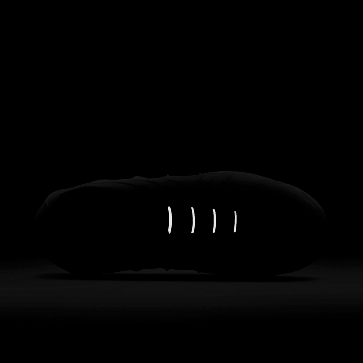 Nike Air VaporMax Plus Photon Dust Volt (W) Angle 6