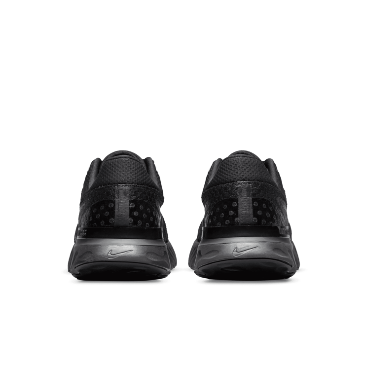 Nike React Infinity Run Flyknit 3 Triple Black Angle 3