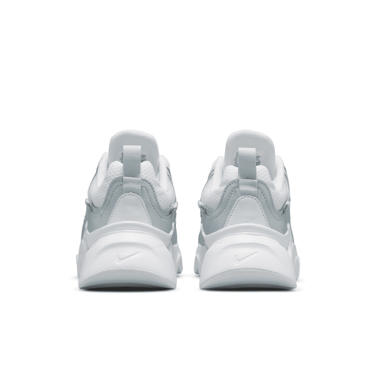 Nike RYZ 365 2 White Metallic Platinum (W) Angle 4