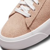 Nike SB Zoom Blazer Low Pro GT Bio Beige Angle 4
