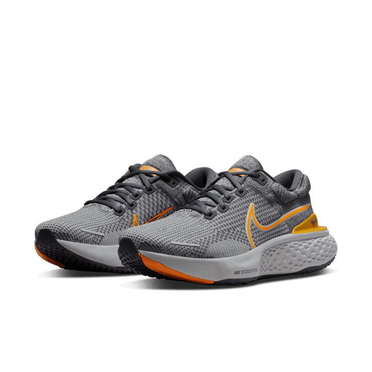 Nike ZoomX Invincible Run Flyknit 2 Iron Grey Angle 2