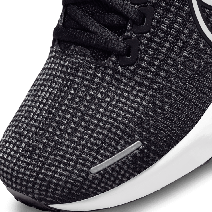 Nike ZoomX Invincible Run Flyknit Black White (W) Angle 4