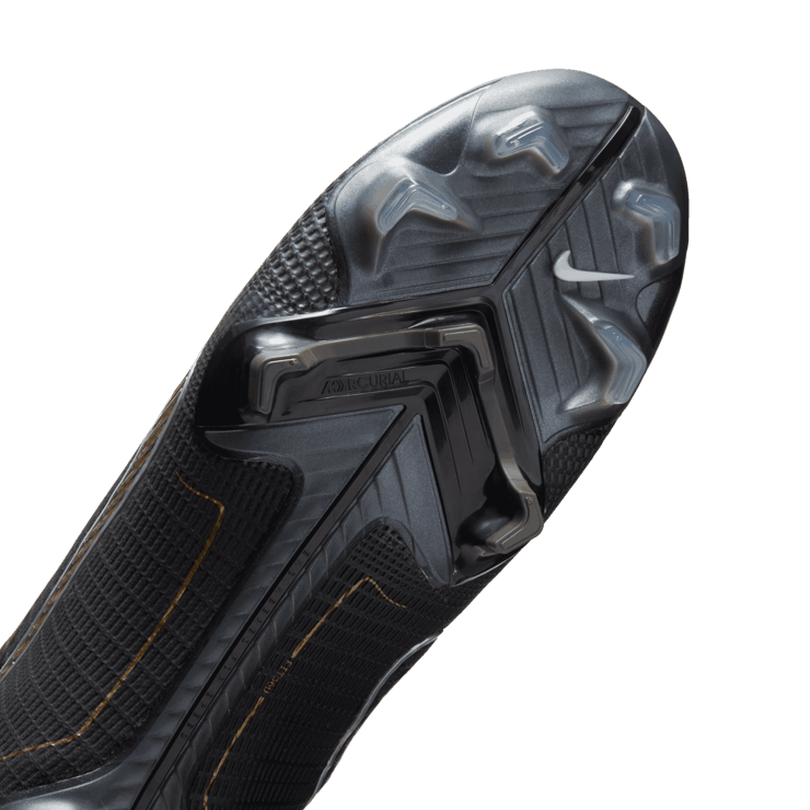 Nike Mercurial Superfly 8 FG Black Metallic Silver Gold Angle 4