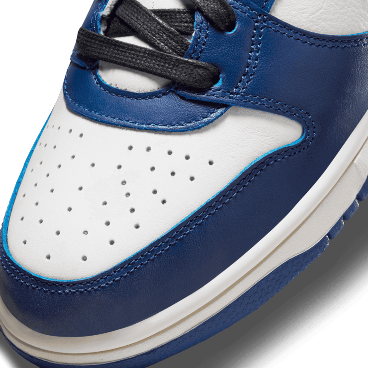 Nike Dunk High Ambush Deep Royal Blue Angle 4